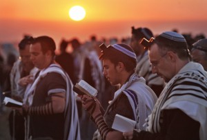 MIDEAST ISRAEL JEWISH SUN BLESSING